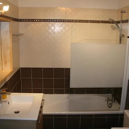 Apartmán O Salins Hyères